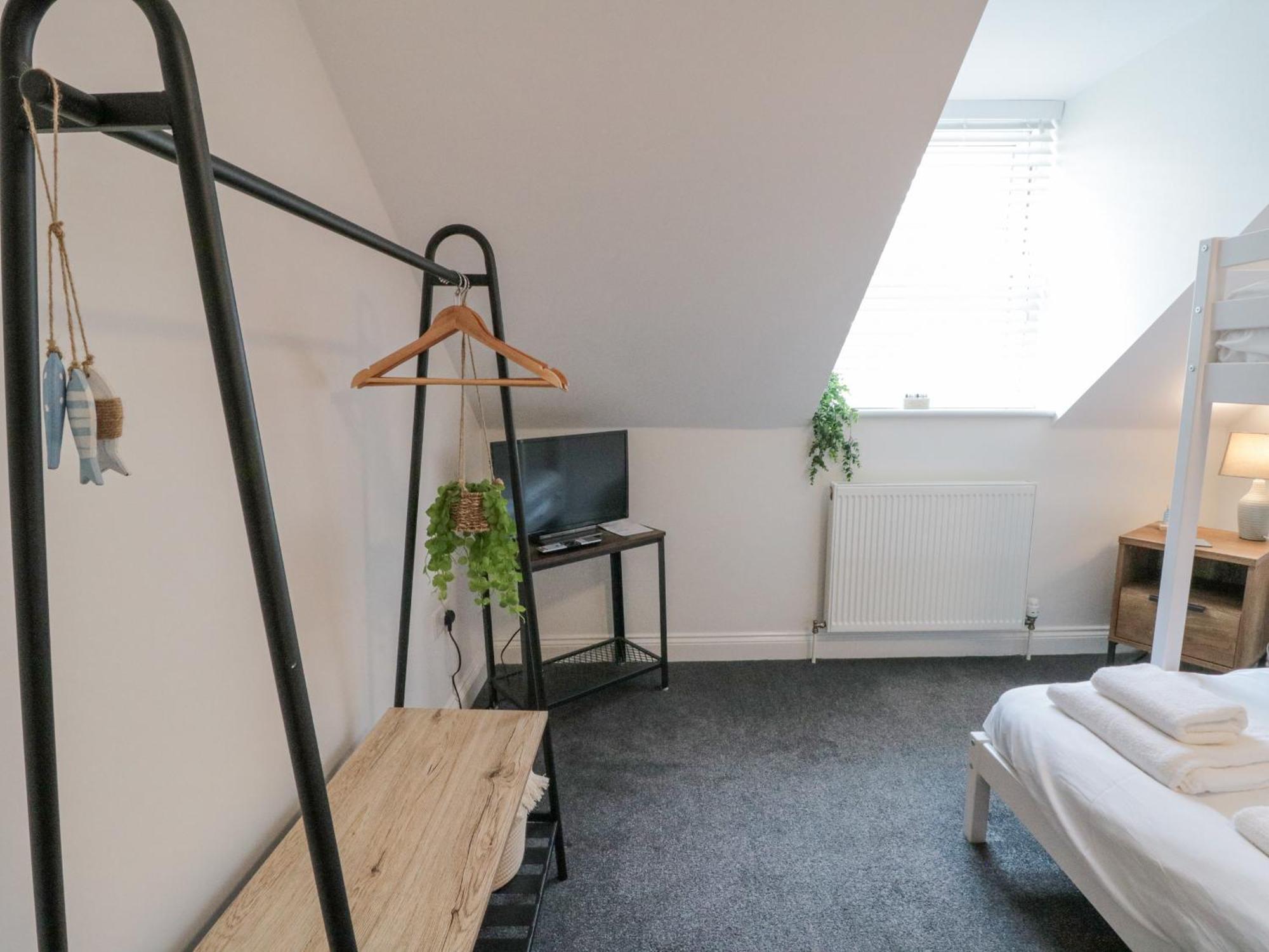 Апартаменты Ellerby Lane House Уитби Экстерьер фото
