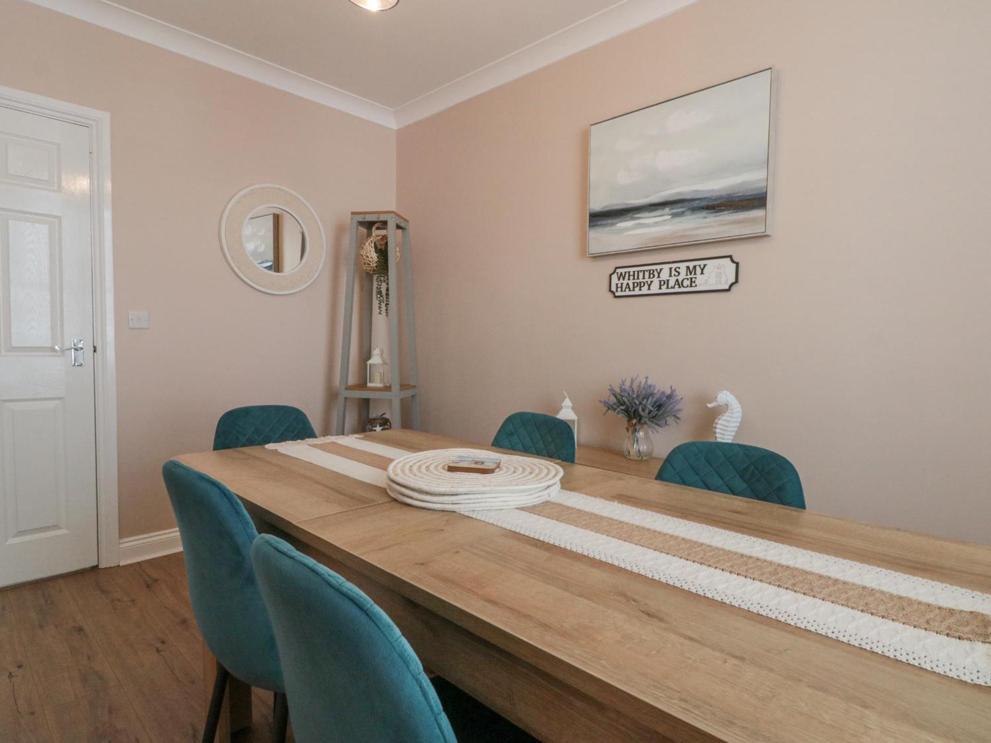 Апартаменты Ellerby Lane House Уитби Экстерьер фото